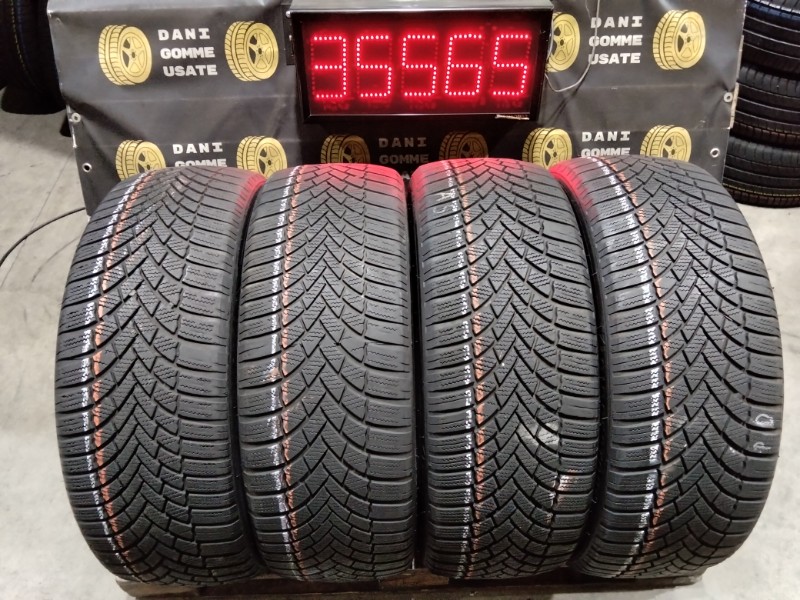 4 Gomme usate 215 50 19 Pneumatici Invernali BRIDGESTONE 4 Gomme usate 215 50 19 Pneumatici Invernali BRIDGESTONE