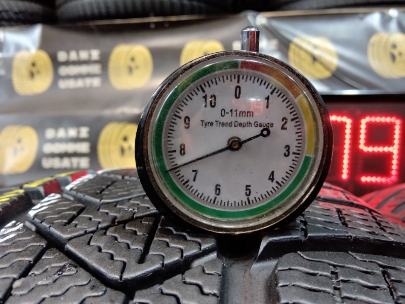 4 Gomme usate 225 55 18 Pneumatici Invernali PIRELLI 4 Gomme usate 225 55 18 Pneumatici Invernali PIRELLI