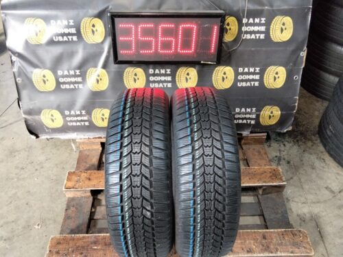 2 Gomme usate 205 60 16 Pneumatici Invernali SAVA