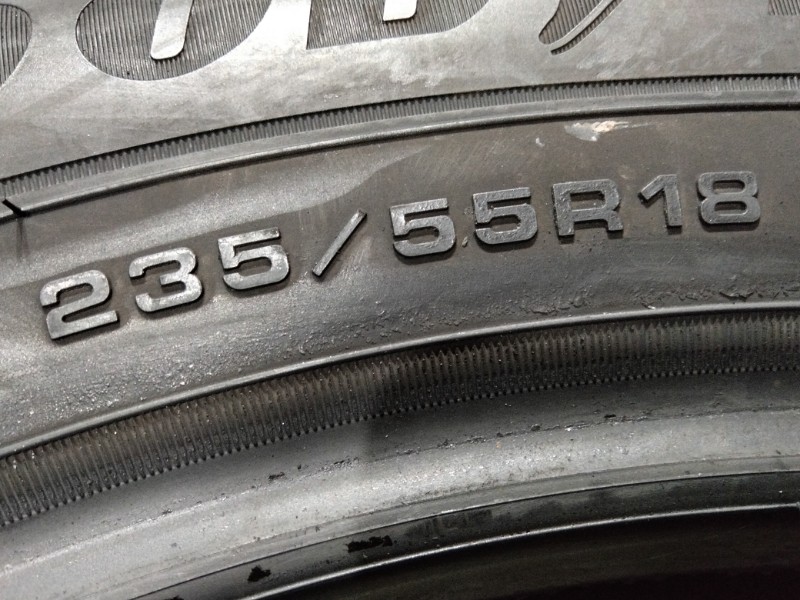 4 Gomme usate 235 55 18 Pneumatici Invernali GOODYEAR 4 Gomme usate 235 55 18 Pneumatici Invernali GOODYEAR