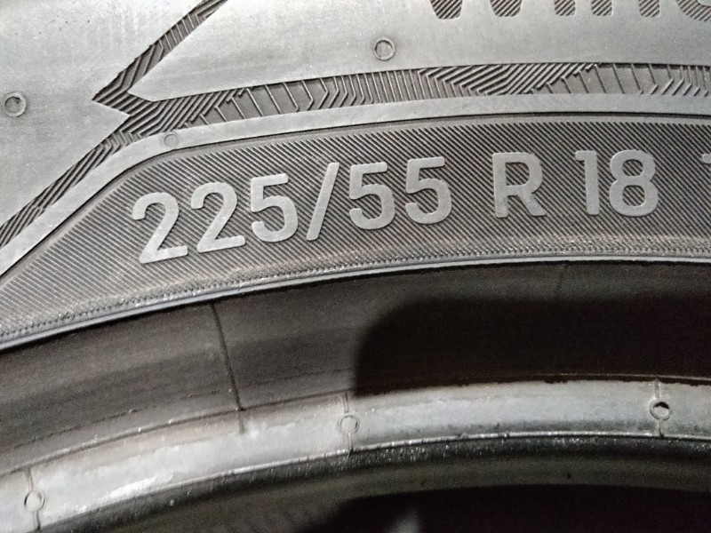 4 Gomme usate 225 55 18 Pneumatici Invernali UNIROYAL 4 Gomme usate 225 55 18 Pneumatici Invernali UNIROYAL