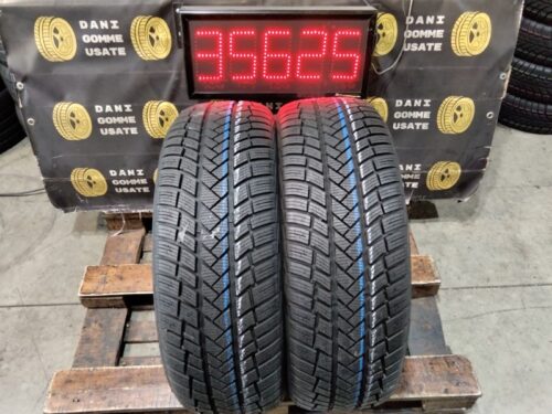 2 Gomme usate 225 55 18 Pneumatici Invernali VREDESTEIN