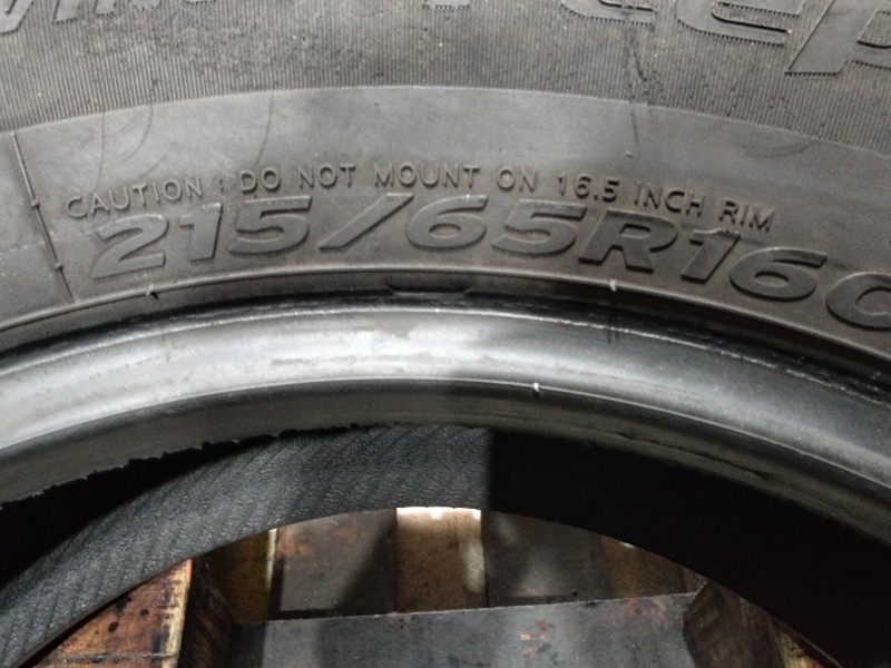 2 Gomme usate 215 65 16 C Pneumatici Invernali HANKOOK 2 Gomme usate 215 65 16 C Pneumatici Invernali HANKOOK