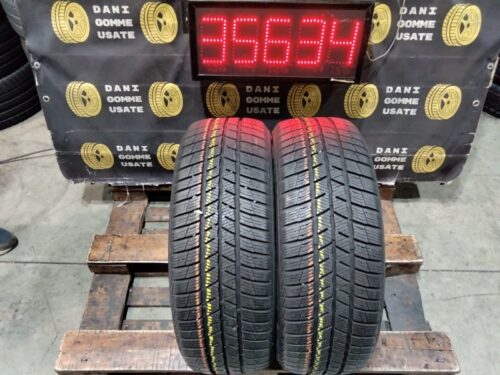 2 Gomme usate 205 55 16 Pneumatici Invernali BARUM
