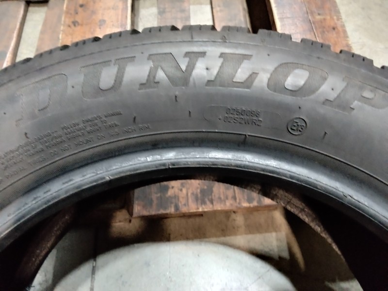 4 Gomme usate 205 55 16 Pneumatici Invernali DUNLOP 4 Gomme usate 205 55 16 Pneumatici Invernali DUNLOP