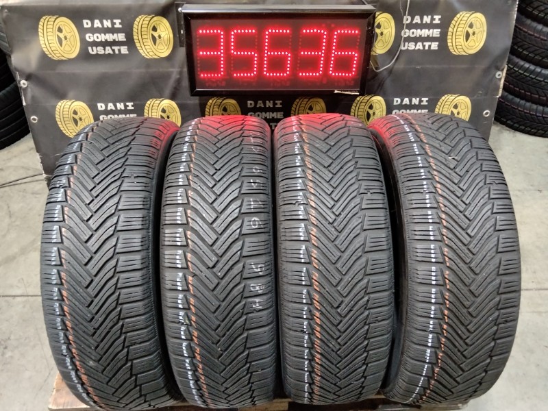 4 Gomme usate 215 65 16 Pneumatici Invernali MICHELIN 4 Gomme usate 215 65 16 Pneumatici Invernali MICHELIN