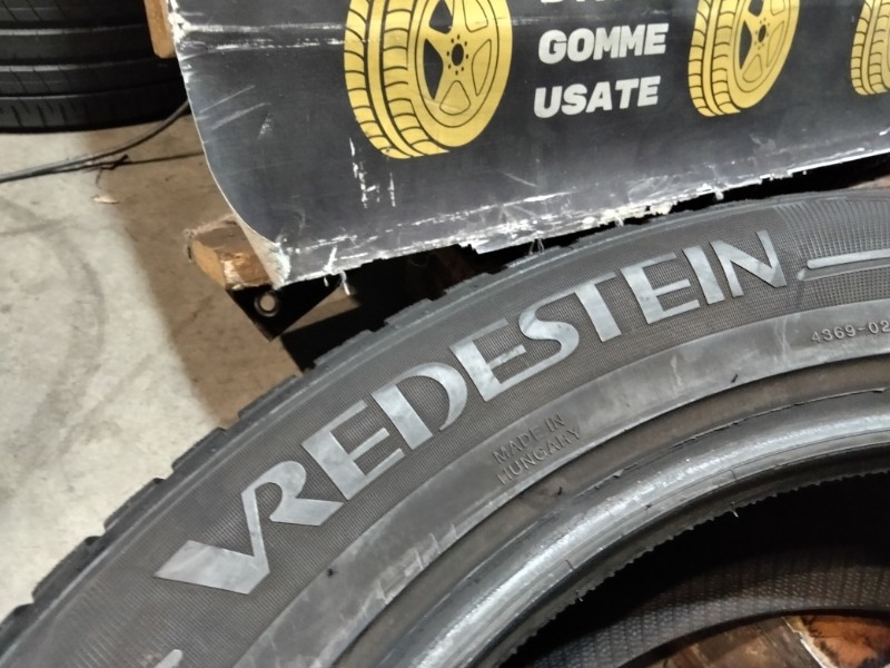 4 Gomme usate 225 55 18 Pneumatici Invernali VREDESTEIN 4 Gomme usate 225 55 18 Pneumatici Invernali VREDESTEIN