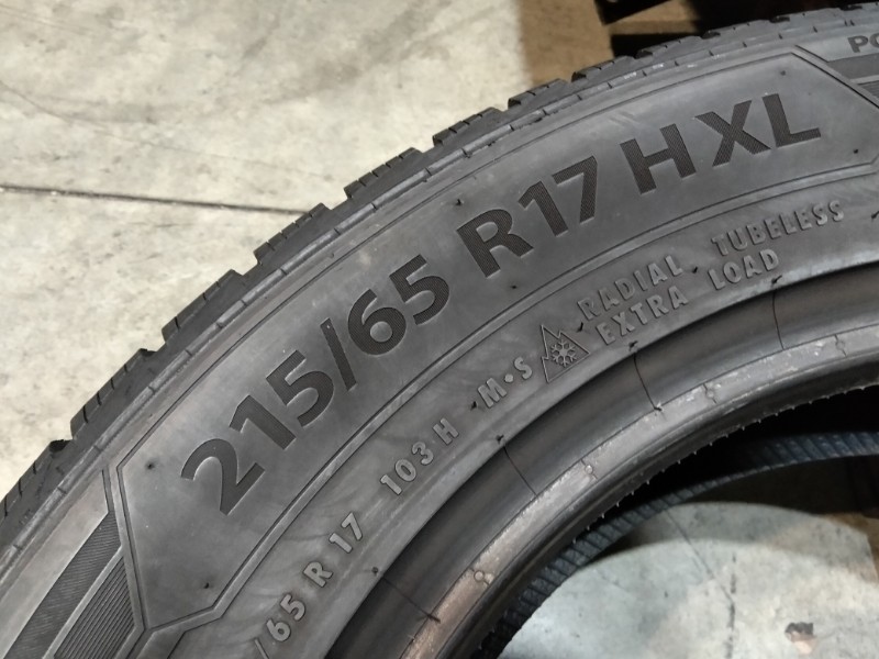 4 Gomme usate 215 65 17 Pneumatici Invernali BARUM 4 Gomme usate 215 65 17 Pneumatici Invernali BARUM