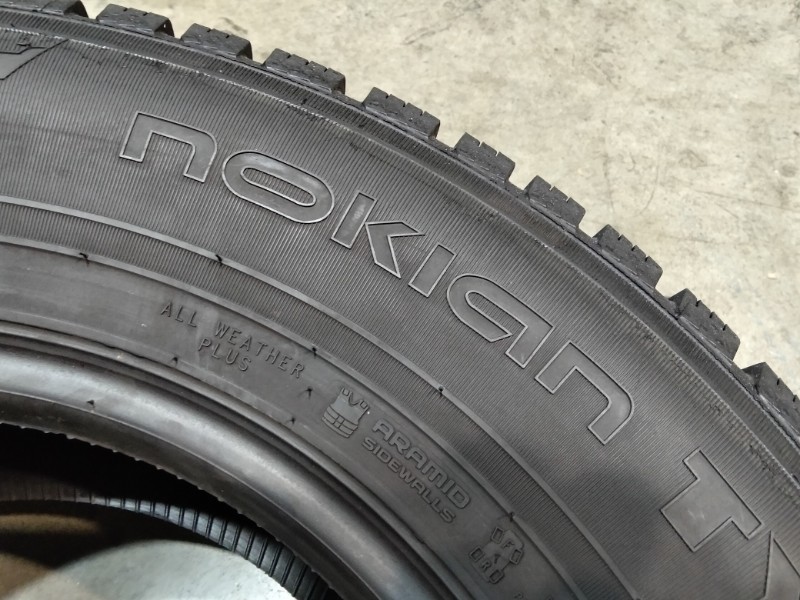 4 Gomme usate 225 70 15 C Pneumatici Invernali NOKIAN 4 Gomme usate 225 70 15 C Pneumatici Invernali NOKIAN