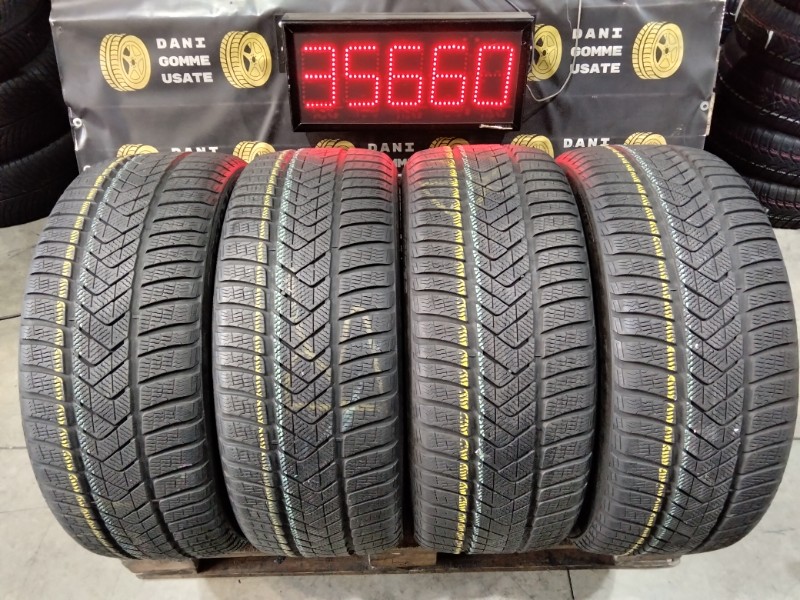 4 Gomme usate 255 40 20 Pneumatici Invernali PIRELLI 4 Gomme usate 255 40 20 Pneumatici Invernali PIRELLI