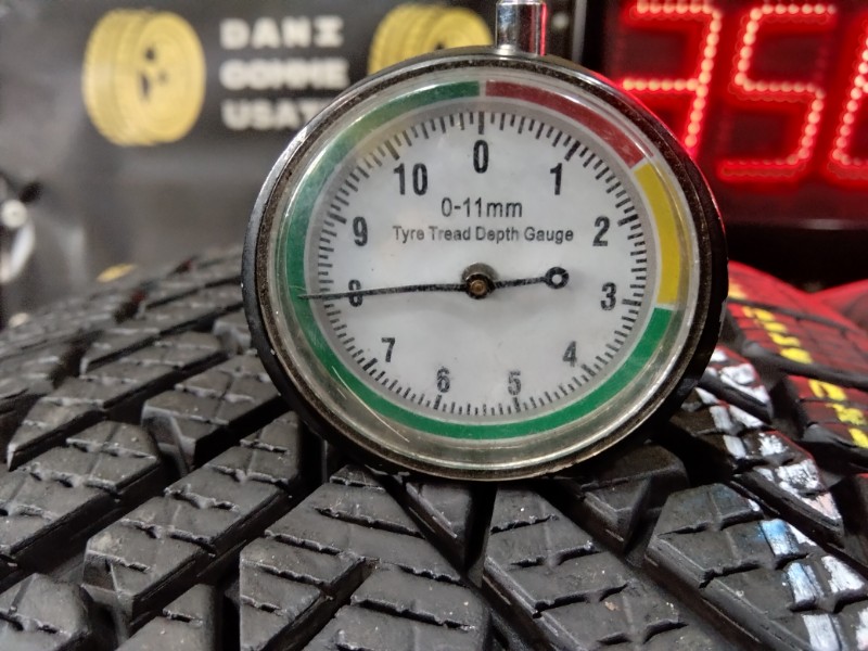 4 Gomme usate 225 55 18 Pneumatici Invernali PIRELLI 4 Gomme usate 225 55 18 Pneumatici Invernali PIRELLI
