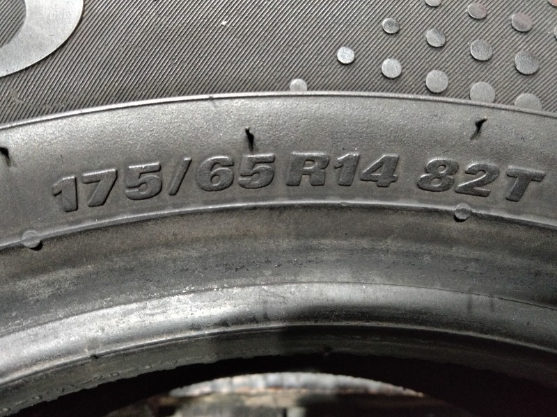4 Gomme usate 175 65 14 Pneumatici Invernali KUMHO 4 Gomme usate 175 65 14 Pneumatici Invernali KUMHO