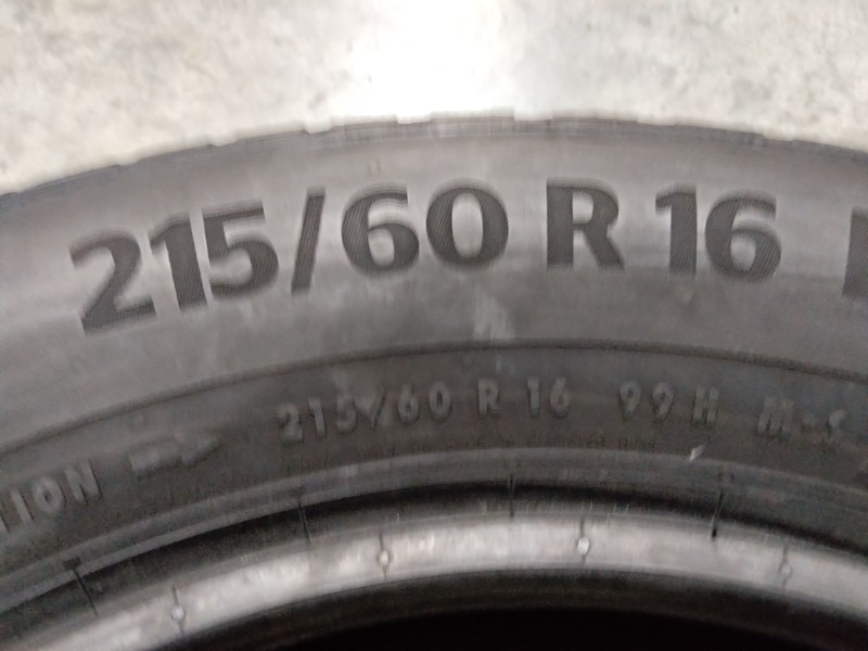 4 Gomme usate 215 60 16 Pneumatici Invernali CONTINENTAL 4 Gomme usate 215 60 16 Pneumatici Invernali CONTINENTAL