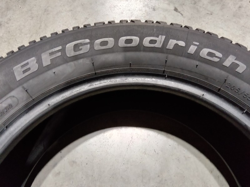 4 Gomme usate 205 55 16 Pneumatici Invernali BF GOODRICH 4 Gomme usate 205 55 16 Pneumatici Invernali BF GOODRICH