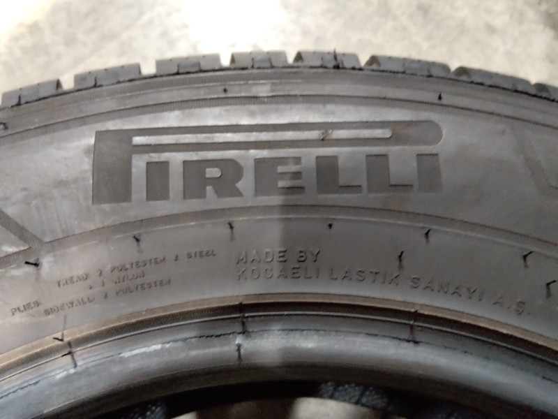 4 Gomme usate 215 65 16 C Pneumatici Invernali PIRELLI 4 Gomme usate 215 65 16 C Pneumatici Invernali PIRELLI