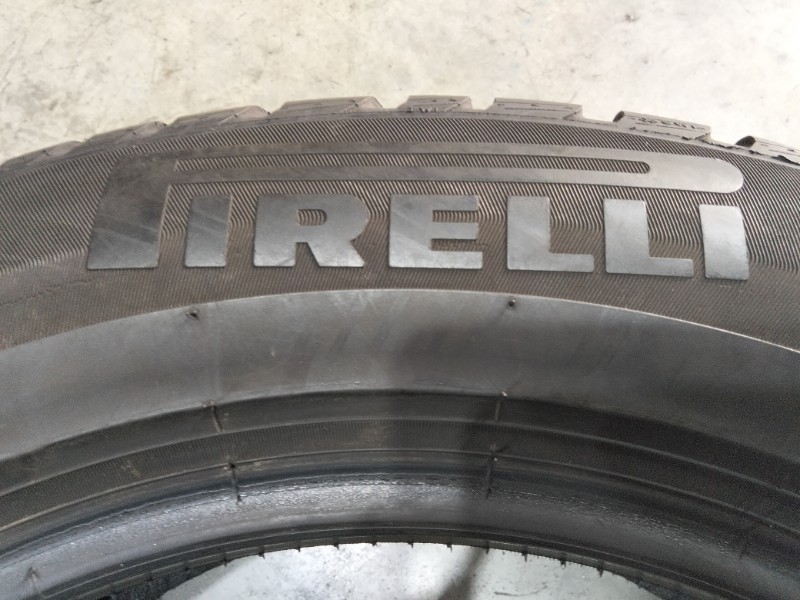 4 Gomme usate 225 60 18 Pneumatici Invernali PIRELLI 4 Gomme usate 225 60 18 Pneumatici Invernali PIRELLI