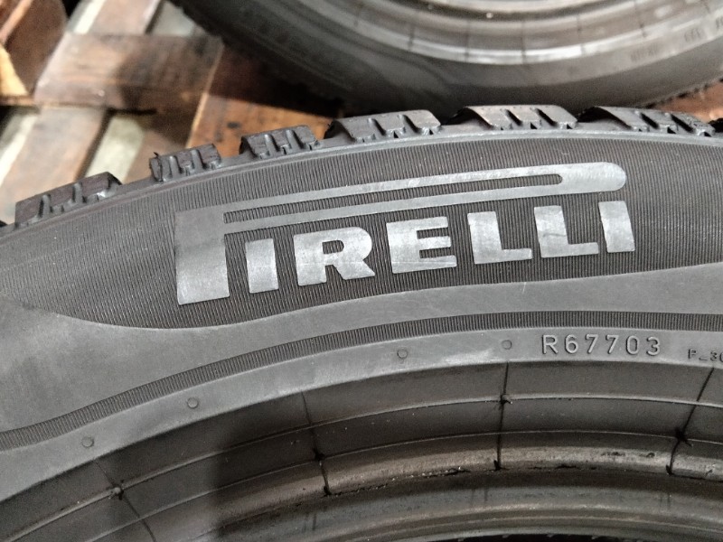 4 Gomme usate 205 55 16 Pneumatici Invernali PIRELLI 4 Gomme usate 205 55 16 Pneumatici Invernali PIRELLI