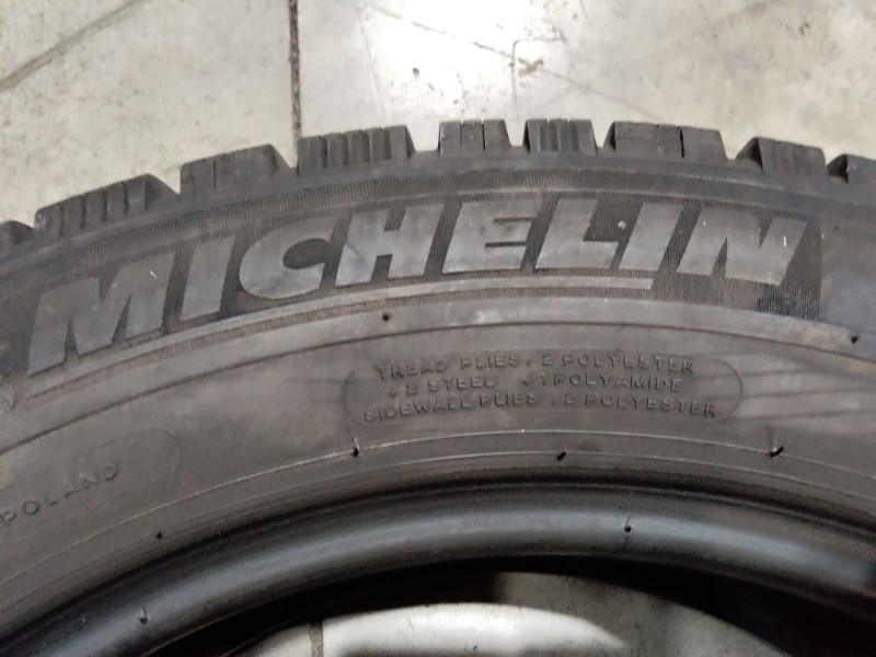 2 Gomme usate 215 60 17 C Pneumatici Invernali MICHELIN 2 Gomme usate 215 60 17 C Pneumatici Invernali MICHELIN