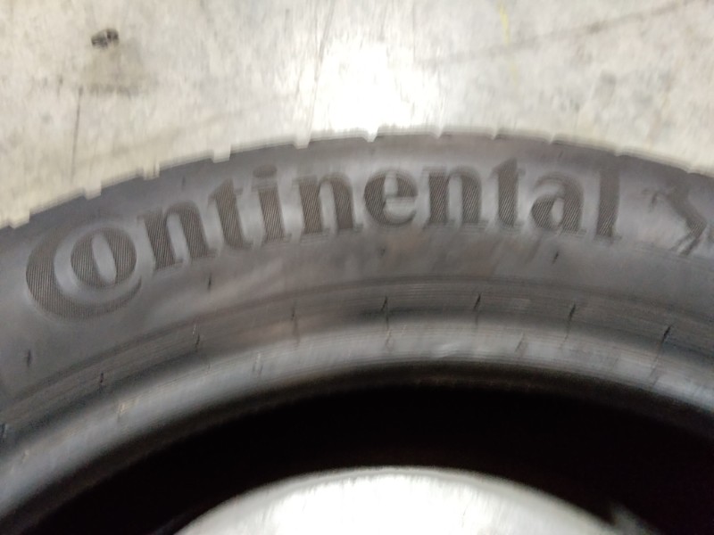 2 Gomme usate 205 55 17 Pneumatici Invernali CONTINENTAL 2 Gomme usate 205 55 17 Pneumatici Invernali CONTINENTAL