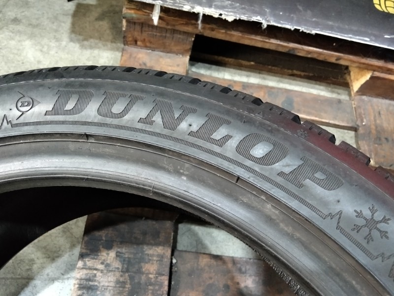 2 Gomme usate 215 45 17 Pneumatici Invernali DUNLOP 2 Gomme usate 215 45 17 Pneumatici Invernali DUNLOP