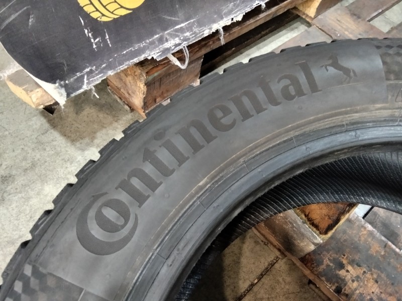 4 Gomme usate 205 55 16 Pneumatici Invernali CONTINENTAL 4 Gomme usate 205 55 16 Pneumatici Invernali CONTINENTAL