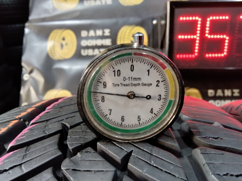 4 Gomme usate 225 45 17 Pneumatici Invernali FULDA 4 Gomme usate 225 45 17 Pneumatici Invernali FULDA