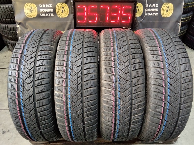 4 Gomme usate 225 60 18 Pneumatici Invernali PIRELLI 4 Gomme usate 225 60 18 Pneumatici Invernali PIRELLI