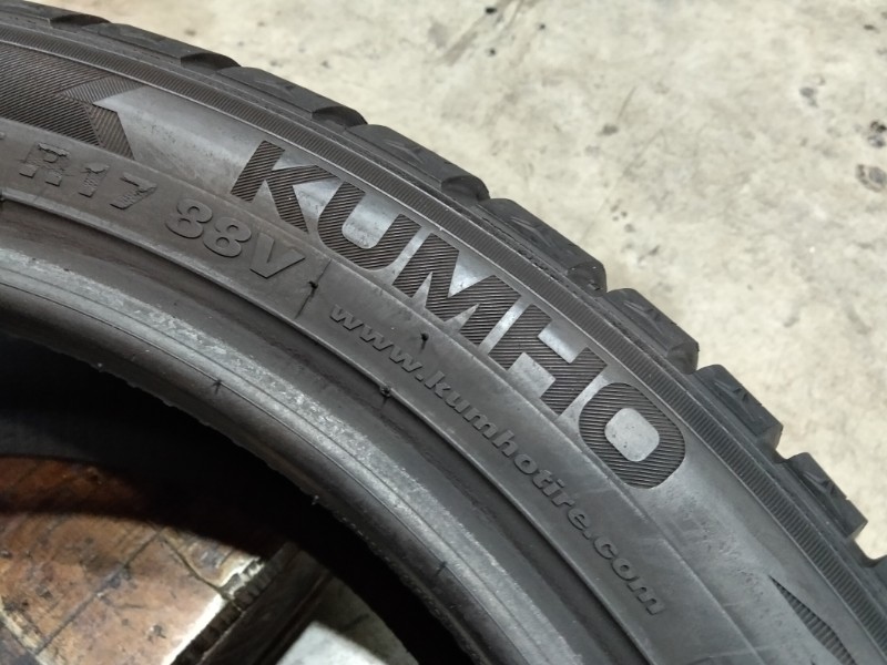 2 Gomme usate 205 45 17 Pneumatici Invernali KUMHO 2 Gomme usate 205 45 17 Pneumatici Invernali KUMHO