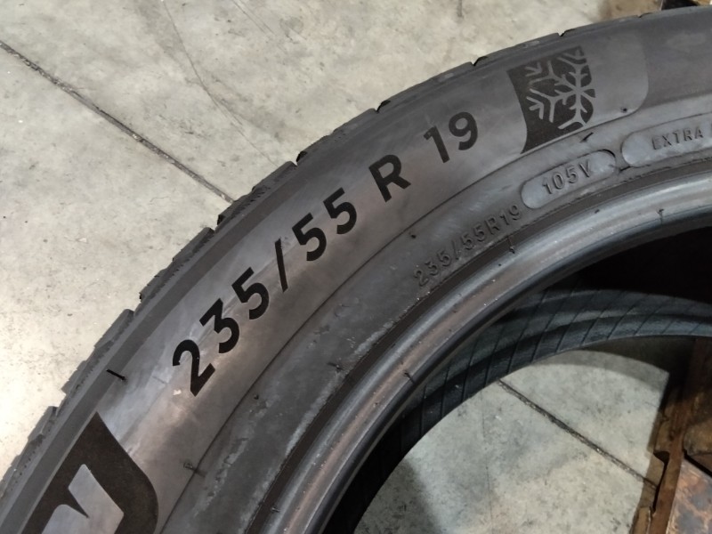 2 Gomme usate 235 55 19 Pneumatici Invernali MICHELIN 2 Gomme usate 235 55 19 Pneumatici Invernali MICHELIN