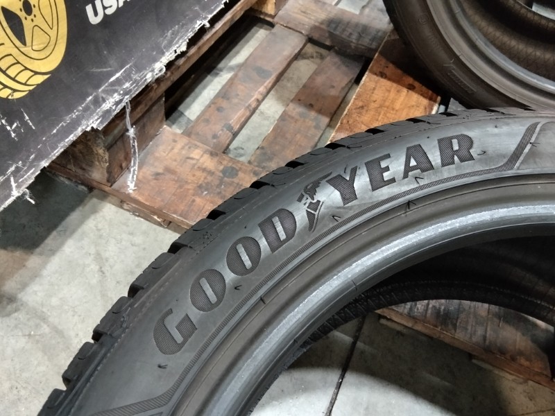 4 Gomme usate 225 45 17 Pneumatici Invernali GOODYEAR 4 Gomme usate 225 45 17 Pneumatici Invernali GOODYEAR