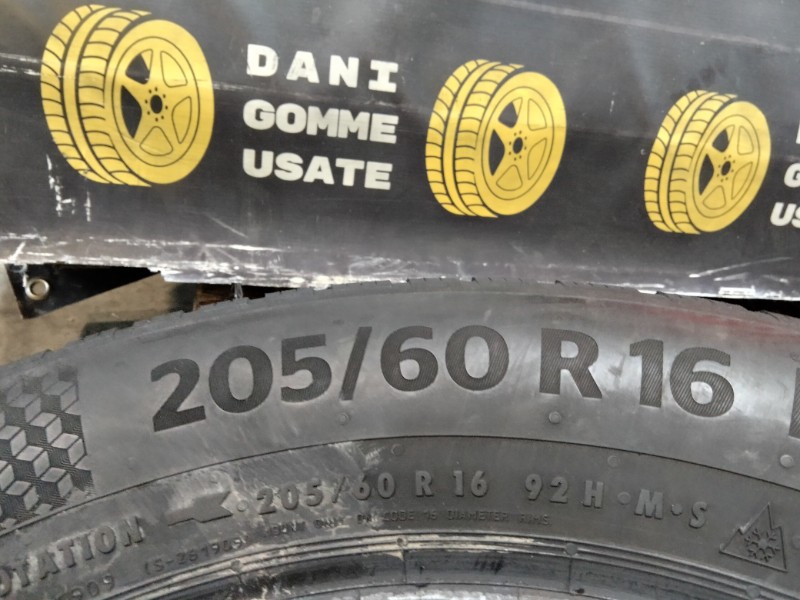 2 Gomme usate 205 60 16 Pneumatici Invernali CONTINENTAL 2 Gomme usate 205 60 16 Pneumatici Invernali CONTINENTAL
