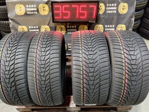 2 Gomme usate 225 40 19 e 2 Gomme usate 255 35 19 Pneumatici Invernali HANKOOK
