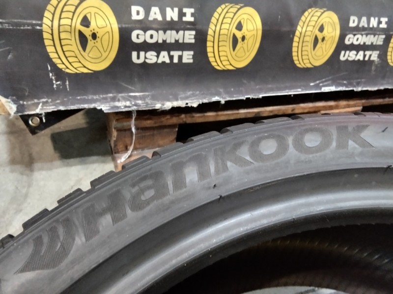 2 Gomme usate 265 35 19 Pneumatici Invernali HANKOOK 2 Gomme usate 265 35 19 Pneumatici Invernali HANKOOK