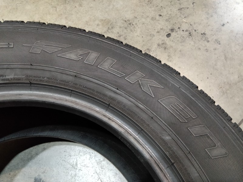 4 Gomme usate 235 65 16 C Pneumatici Invernali FALKEN 4 Gomme usate 235 65 16 C Pneumatici Invernali FALKEN