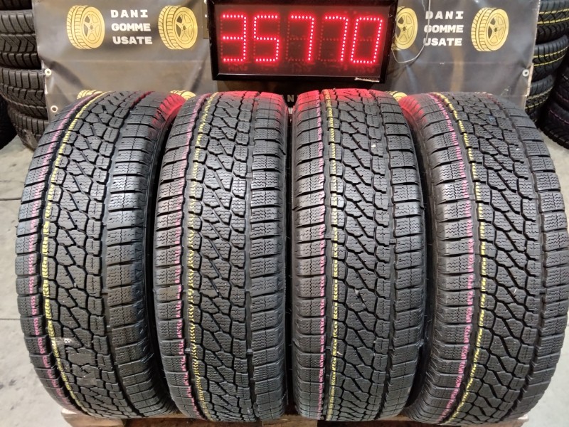 4 Gomme usate 235 65 16 C Pneumatici Invernali FIRESTONE 4 Gomme usate 235 65 16 C Pneumatici Invernali FIRESTONE