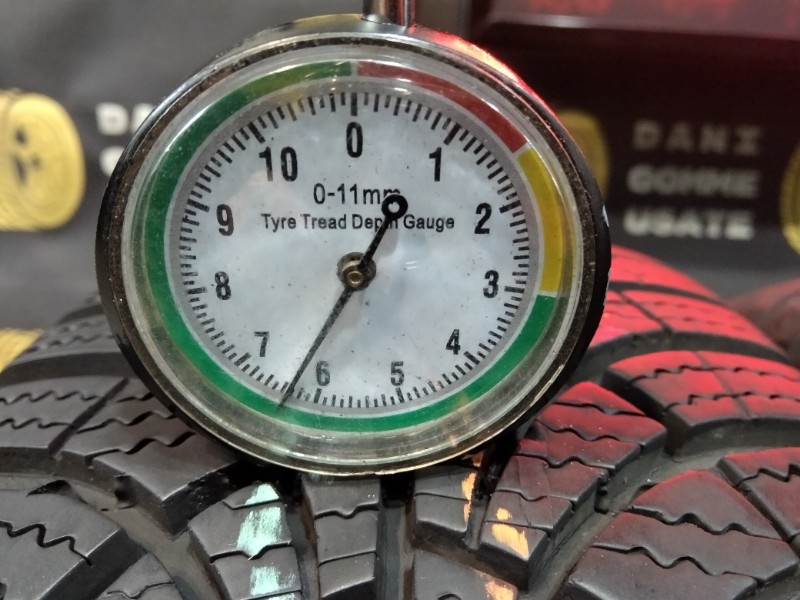 4 Gomme usate Pneumatici Invernali GOODYEAR 4 Gomme usate Pneumatici Invernali GOODYEAR