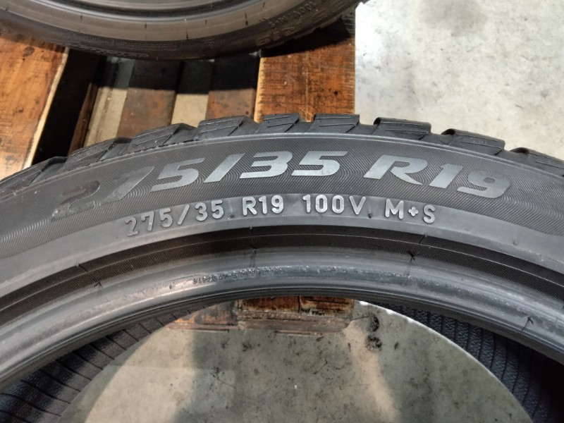 2 Gomme usate 245 40 19 e 2 Gomme usate 275 35 19 RUN FLAT Pneumatici Invernali PIRELLI 2 Gomme usate 245 40 19 e 2 Gomme usate 275 35 19 RUN FLAT Pneumatici Invernali PIRELLI