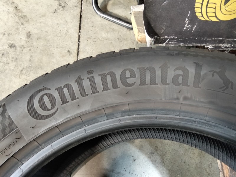 4 Gomme usate 225 55 18 Pneumatici Invernali CONTINENTAL 4 Gomme usate 225 55 18 Pneumatici Invernali CONTINENTAL