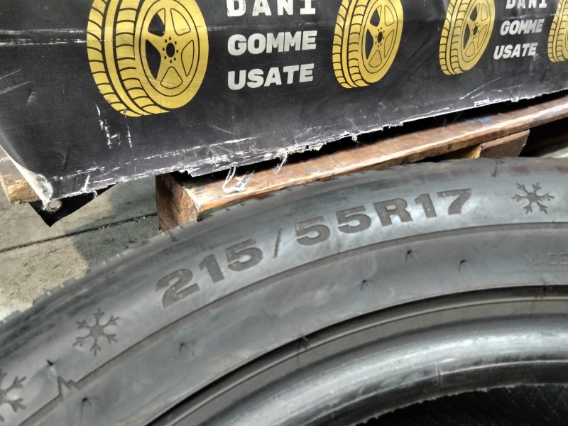 4 Gomme usate 215 55 17 Pneumatici Invernali DUNLOP 4 Gomme usate 215 55 17 Pneumatici Invernali DUNLOP