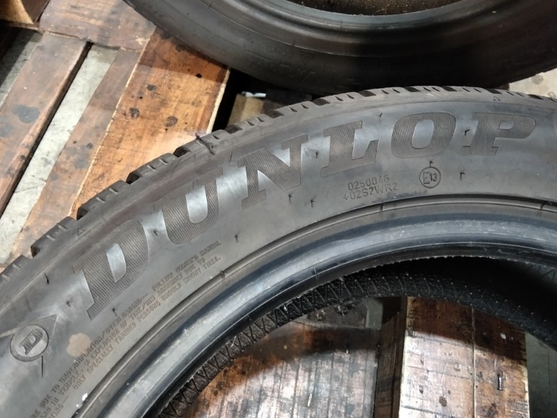 4 Gomme usate 215 55 17 Pneumatici Invernali DUNLOP 4 Gomme usate 215 55 17 Pneumatici Invernali DUNLOP