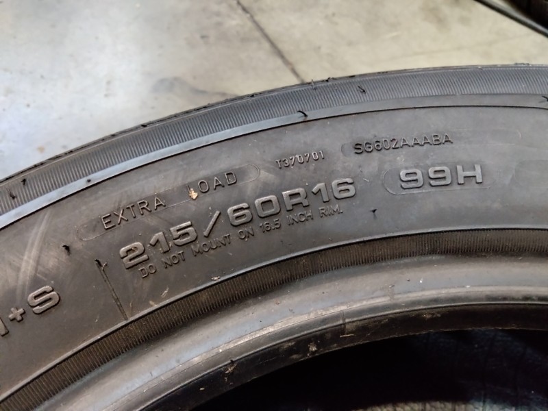 4 Gomme usate 215 60 16 Pneumatici Invernali SAVA 4 Gomme usate 215 60 16 Pneumatici Invernali SAVA
