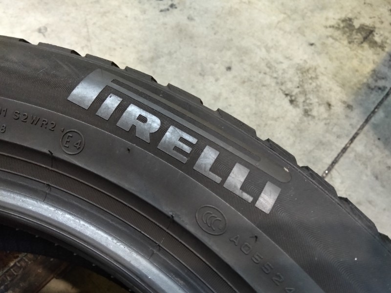 4 Gomme usate 205 55 17 Pneumatici Invernali PIRELLI 4 Gomme usate 205 55 17 Pneumatici Invernali PIRELLI