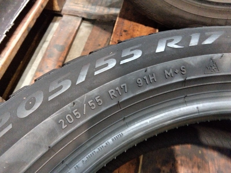 4 Gomme usate 205 55 17 Pneumatici Invernali PIRELLI 4 Gomme usate 205 55 17 Pneumatici Invernali PIRELLI