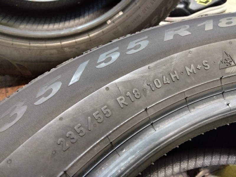 4 Gomme usate 235 55 18 Pneumatici Invernali PIRELLI 4 Gomme usate 235 55 18 Pneumatici Invernali PIRELLI