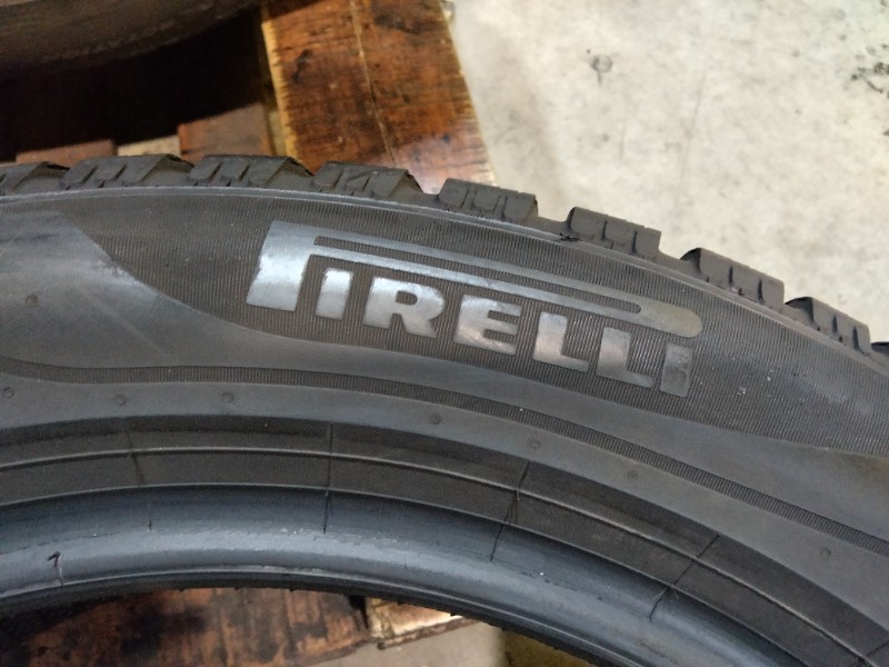 4 Gomme usate 205 55 16 Pneumatici Invernali PIRELLI 4 Gomme usate 205 55 16 Pneumatici Invernali PIRELLI