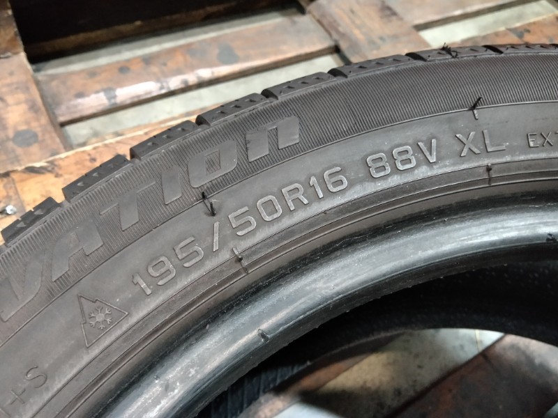 2 Gomme usate 195 50 16 Pneumatici 4 Stagioni OVATION 2 Gomme usate 195 50 16 Pneumatici 4 Stagioni OVATION