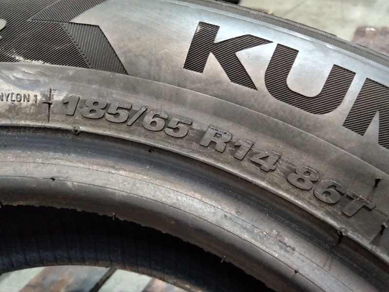4 Gomme usate 185 65 14 Pneumatici Invernali KUMHO 4 Gomme usate 185 65 14 Pneumatici Invernali KUMHO