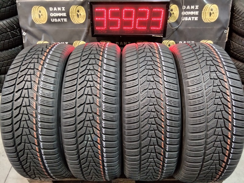 4 Gomme usate 225 55 18 Pneumatici Invernali HANKOOK 4 Gomme usate 225 55 18 Pneumatici Invernali HANKOOK