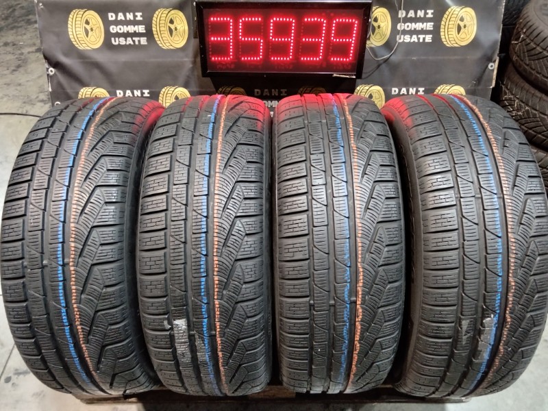 4 Gomme usate 235 55 18 Pneumatici Invernali PIRELLI 4 Gomme usate 235 55 18 Pneumatici Invernali PIRELLI