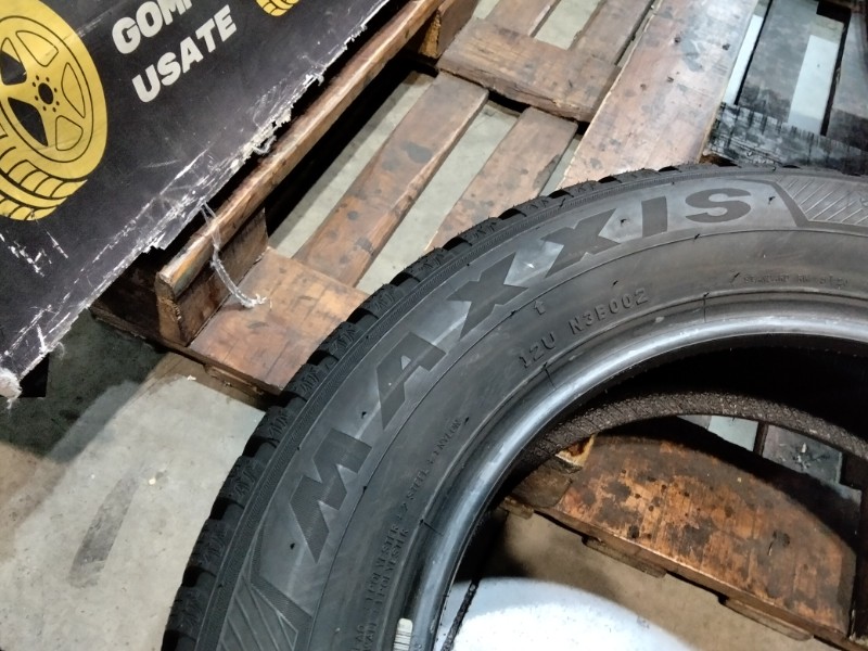 4 Gomme usate 185 65 15 Pneumatici Invernali MAXXIS 4 Gomme usate 185 65 15 Pneumatici Invernali MAXXIS